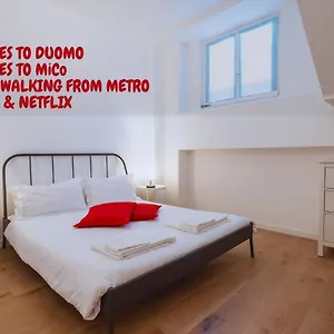 City Centre - 10 Minutes To Duomo - Free Wifi E Netflix Milano
